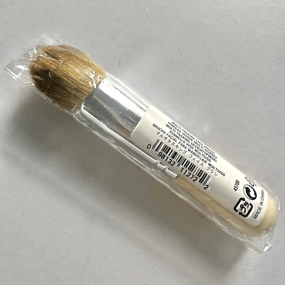 I.D. BARE ESCENTUALS BARE MINERALS MULTI TASKING FACE BRUSH